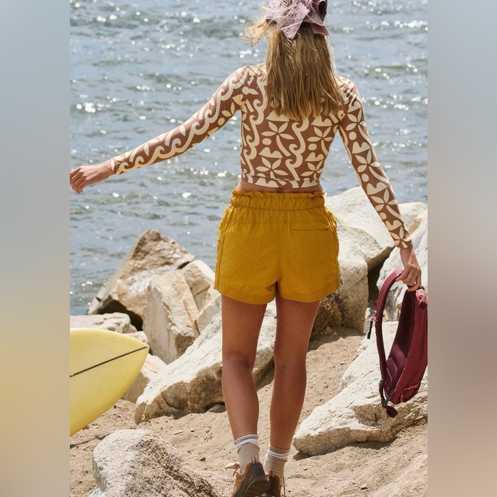 Free People Movement ~ In The Wild Skort ~ NWT Color ~ Ember Glow ~ XS - Picture 3 of 9